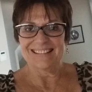 Meet your Posher, Nell